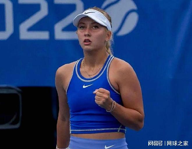 鲍威尔与哈 鲍威尔与哈